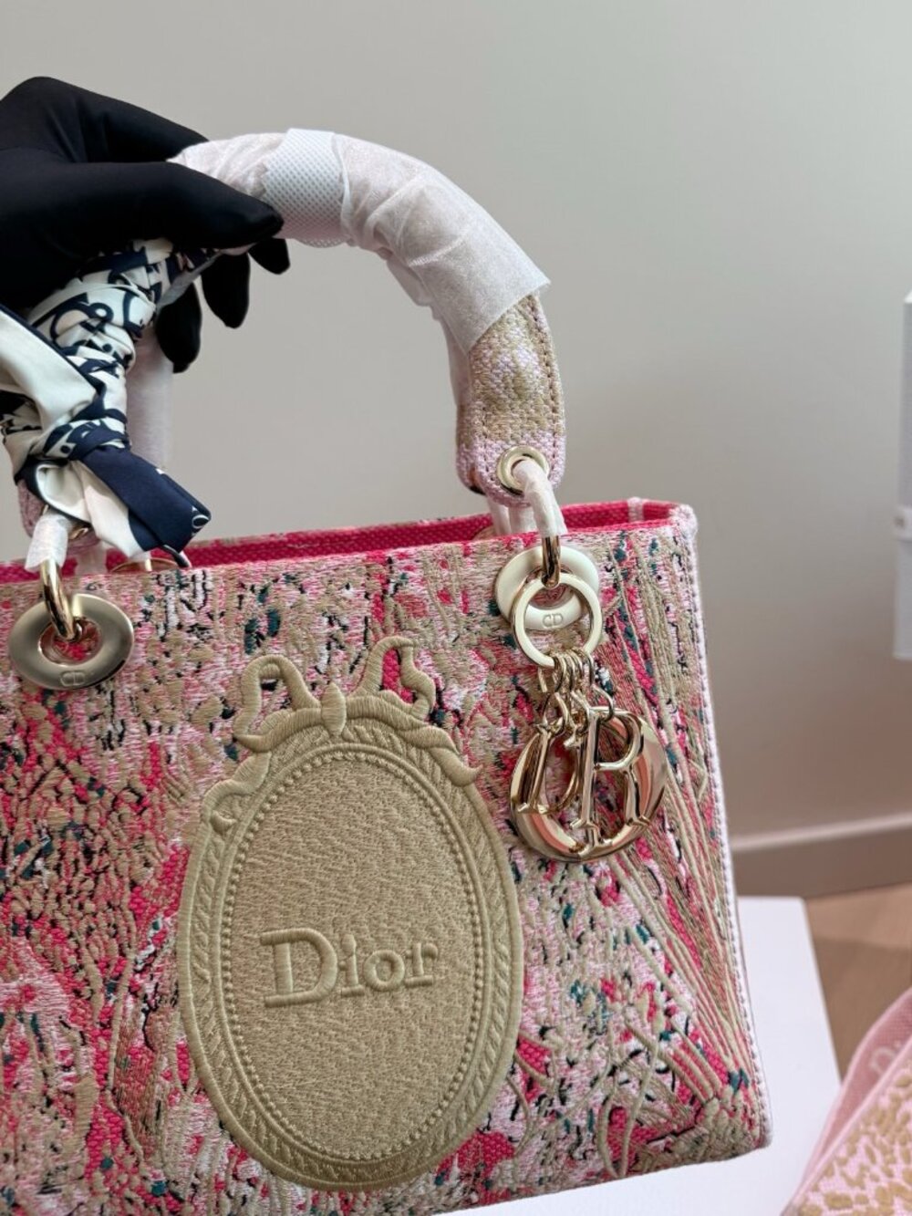 Dior Lady Embroidered Pink Tweed Tote Bag Cannage Charm Top Handle - Picture 8 of 8